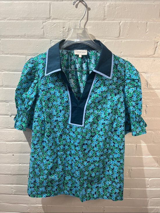 entro Tops - entro Blue and Green Floral Popover Top with Navy Trim